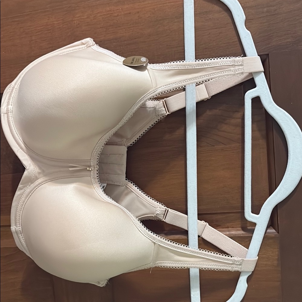 Wacoal Cream Bra
